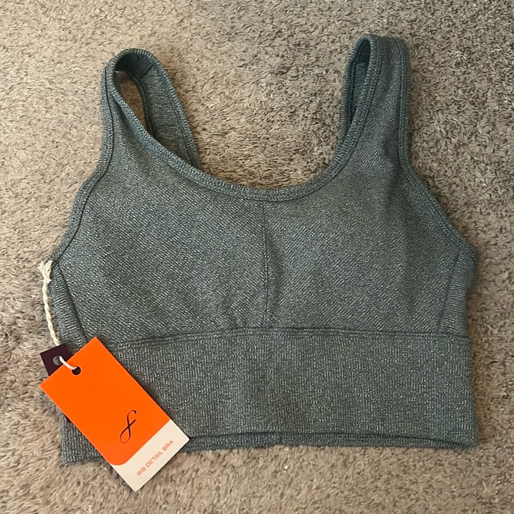 Freely Sports Bra